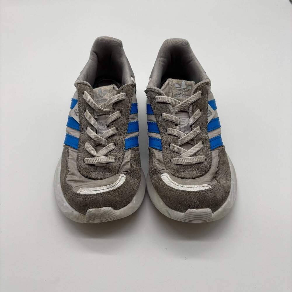 ADIDAS Kid's Unisex Size 13.5 Retropy F2 Colorblock Sneakers gray/blue